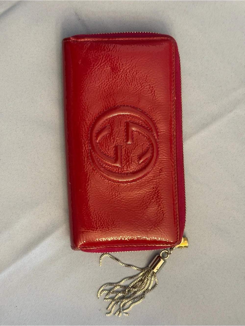 Gucci SoHo Patent Leather Zip Wallet - Picture 6 of 12